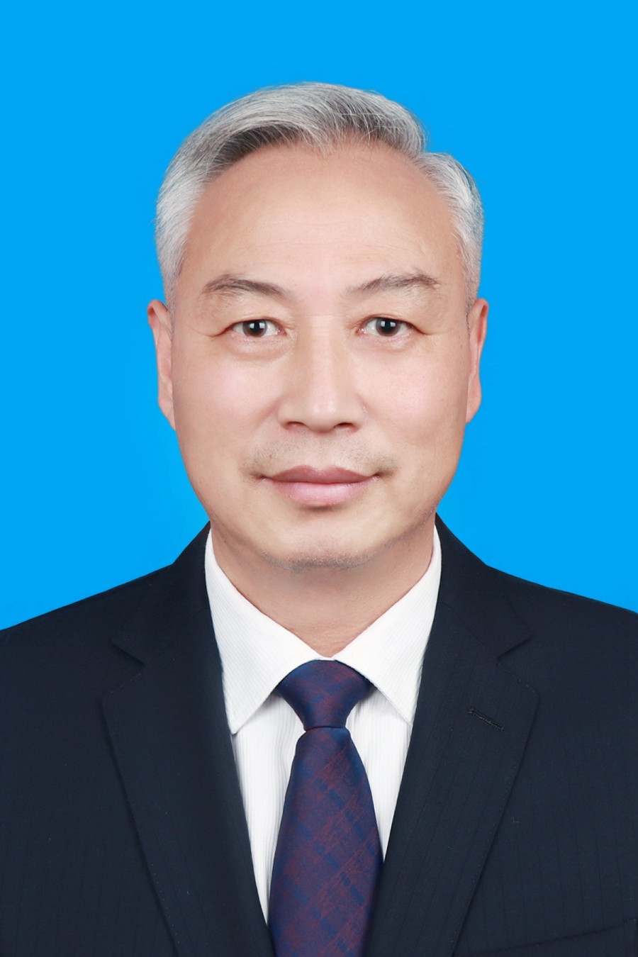 孙东华—纪委书记、工会主席